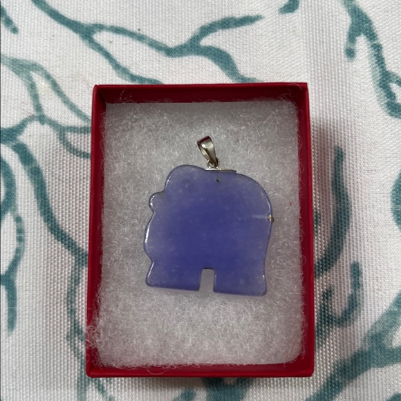 Lavender Jade Carved Elephant Pendant - Picture 4 of 6